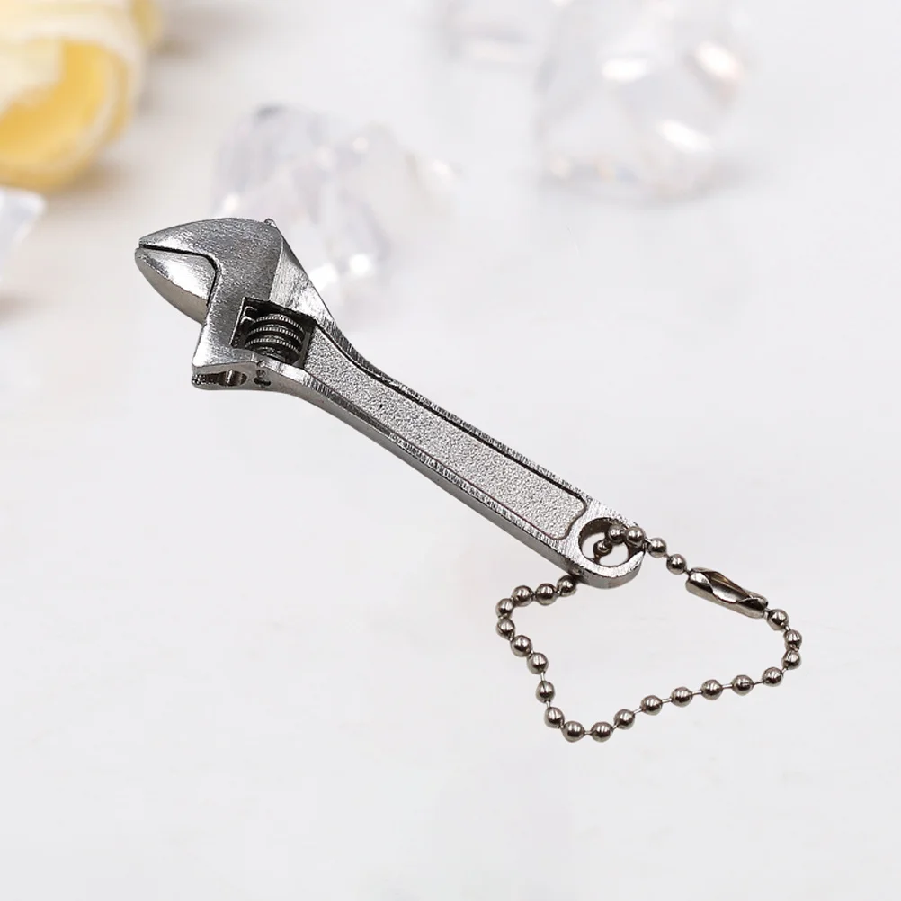 

100Mm Mini Adjustable Wrench Ergonomic Handle Manual Mechanical Repair Tool For Household Car Travel Toolbox Ratchet Screwdriver