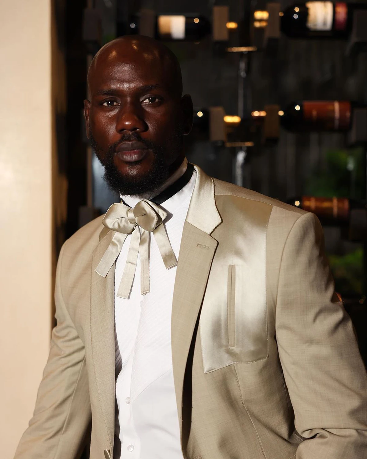 ใหม่ผู้ชายชุดสูทผู้ชายชุดสูทธุรกิจ SLIM FIT 2 ชิ้น Tailor-Made เจ้าบ่าวเจ้าบ่าวอย่างเป็นทางการโอกาสขนาดที่กําหนดเอง