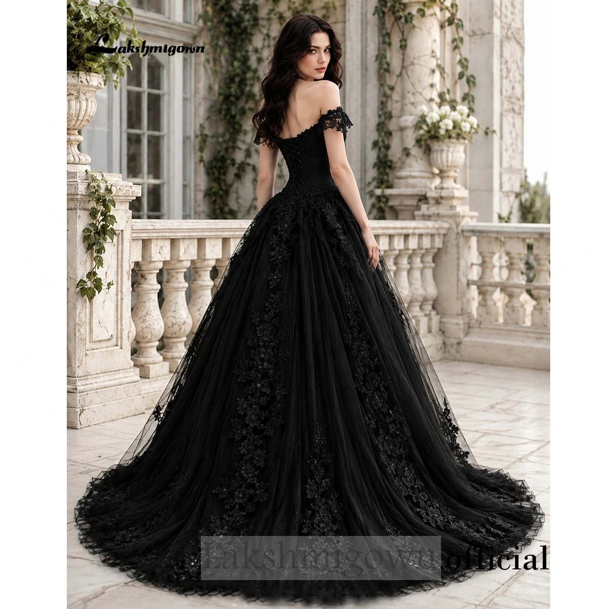 Lakshmigown Gothic Schwarzes Ballkleid Hochzeitskleid Schulterfreies Sweetheart-Korsett Schwarze Spitze Hofschleppe Brautkleid Maßanfertigung – Detail 6