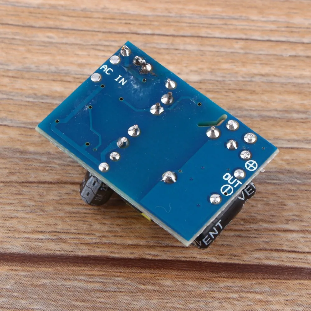 AC-DC Isolated Switching Power Supply Module 110V/220V to 3.3V 700mA Isolated Design Isolated Switching Module 2.3W