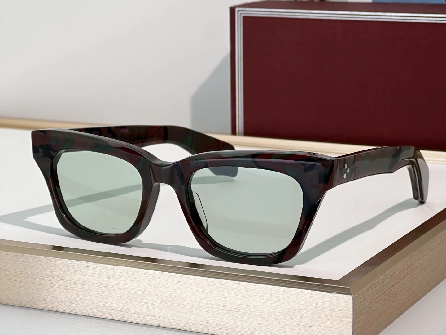 

DEALAN EPOXY Top High Quality Sunglasses for Men Classic Women Luxury Brand Designer Fashion sun glasses UV400 With box