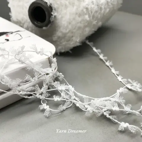 Lace White Yarn for Crochet Thread Mesh Yarns for Knitting and Crochet Yarn Art Fancy Fluffy Yarn 100g Yarnie