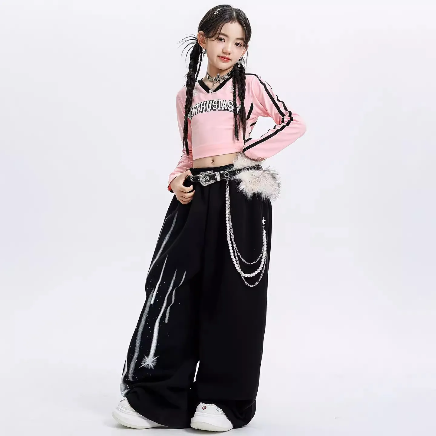 جديد Kpop الرقص ممارسة دعوى الهيب هوب الجاز أزياء رقص الوردي الخامس الرقبة أعلى السراويل التدريب الشارع الرقص ارتداء الملابس DQL12220