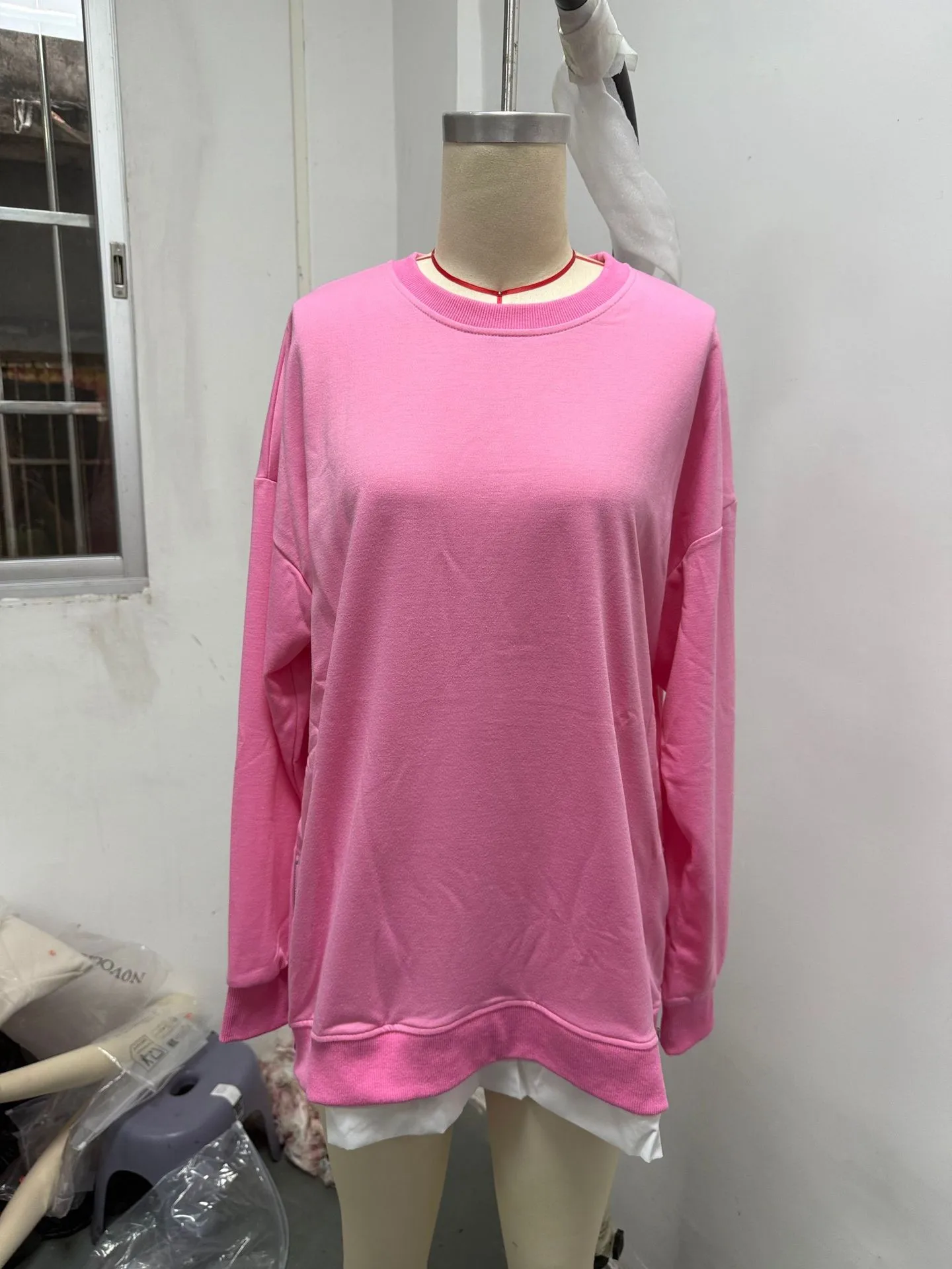 Style Pullover Hoodie Regular Fit Commute Style with Round Neck Asymmetrical No Hood Standard Length Single Women Sweatshirt