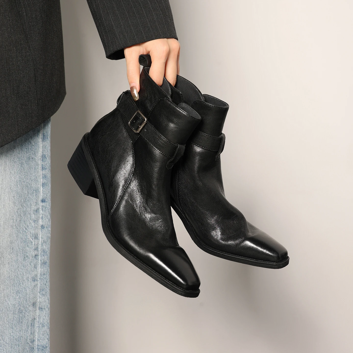 2026 Boutique Women Ankle Boots Plus Size 40 Vintage Washed Cowhide Leather Retro Booties Female Wedge Buckle Boots Korean Style