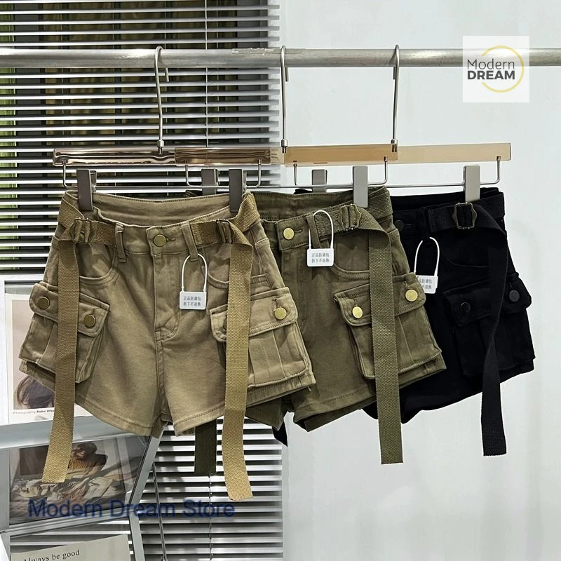 Korean-style big pocket casual wear denim shorts women's summer new fashion elastic slim high waist hot pants for spice girls.