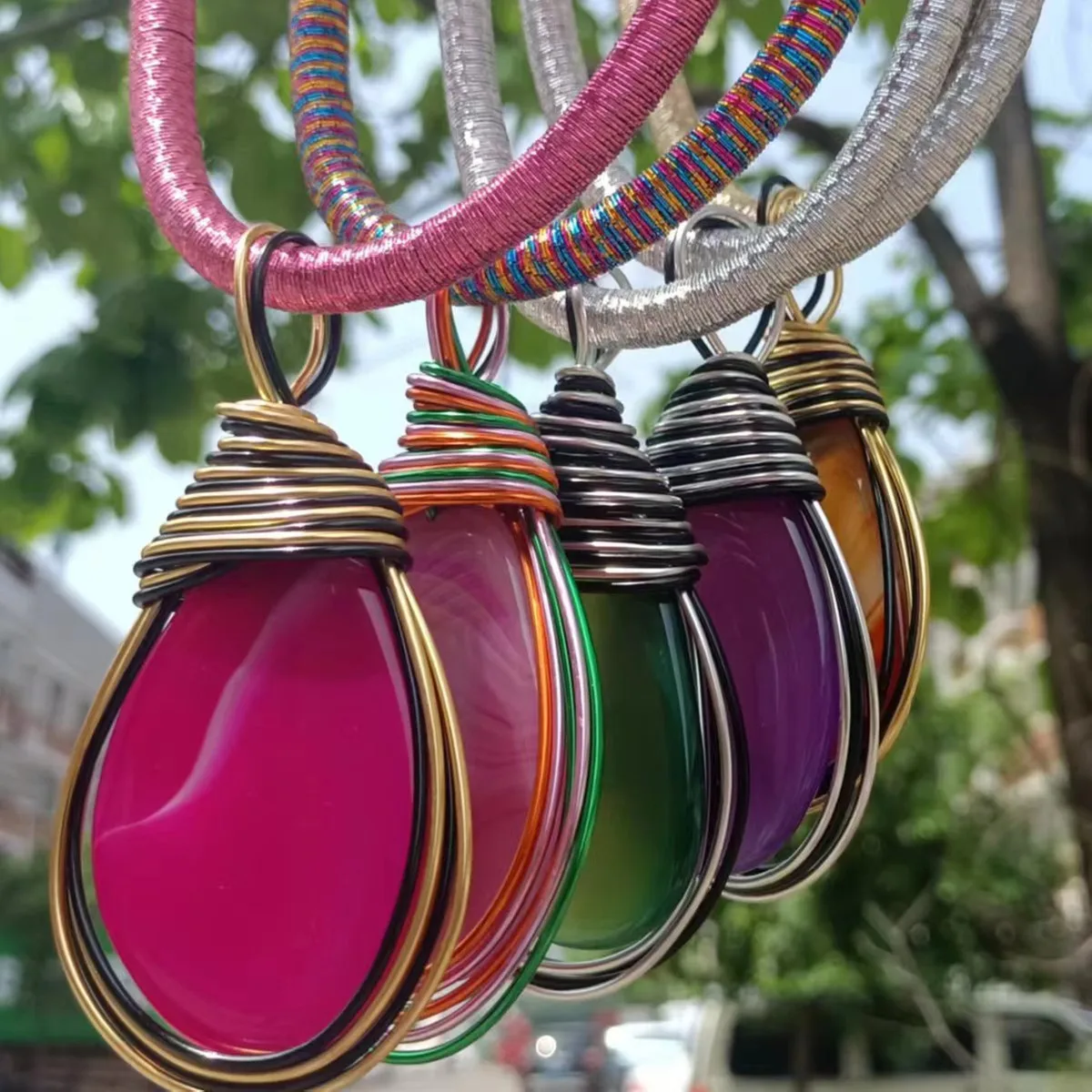 Fuxia Waterdrop Big Natural Stone Green Purple Black Orange Pendant Heart Black Flower Women Fashion Summer Necklaces Jewelry