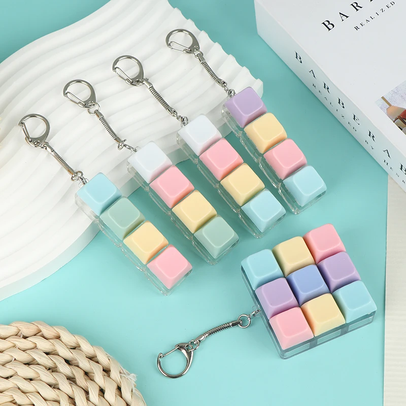 Macaron Color Keyboard Key Toy DIY Button Keycap Sensory Keychain Decompression Toys Mechanical 4Key Toy For Adult Gifts