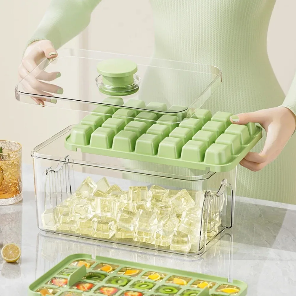 28/56 Gitter-Eiswürfelform mit Pressfunktion, multifunktionaler Eiswürfelbehälter mit Ein-Klick-Entriegelung, tragbare Eisbox, Eiswürfeltray