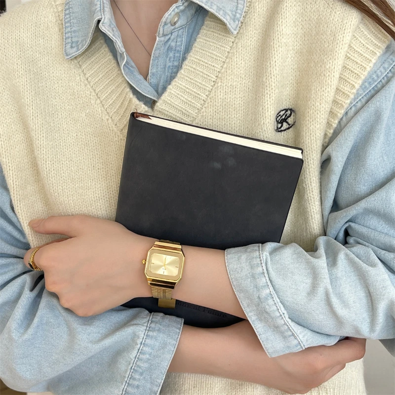 Minimalistisch Vierkant Luxe Klein Gouden Horloge Voor Vrouwen Antiek Retro Luxe Dames Horloges Cadeau Reloies Para Mujer