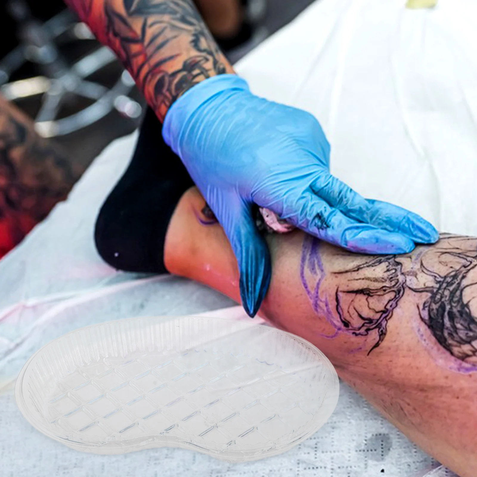 50 قطعة من صواني طب الوشم الشفافة للاستعمال مرة واحدة، تصميم خصر بلاستيكي، حامل تخزين معقم لفناني الوشم، سهل الاستخدام