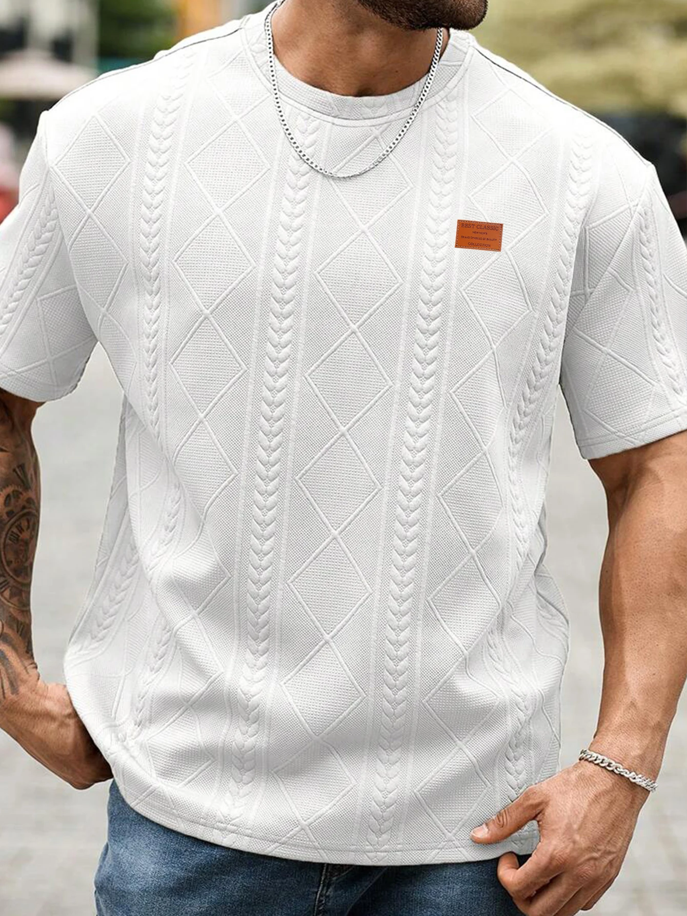 Men's Regular Fit Jacquard Tee Casual Short Sleeve T-shirt for Summer Fashion Men's Top for Daily Wear