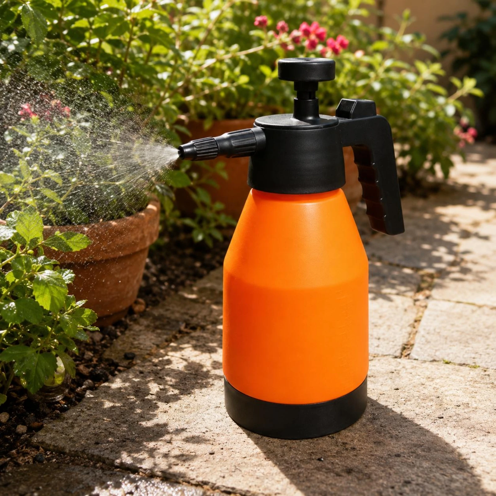 Pressurized Spray Bottle Trigger Nozzle Pump Sprayer Plant Spray Bottle Pressure-Release Lever Handheld Garden Sprayer