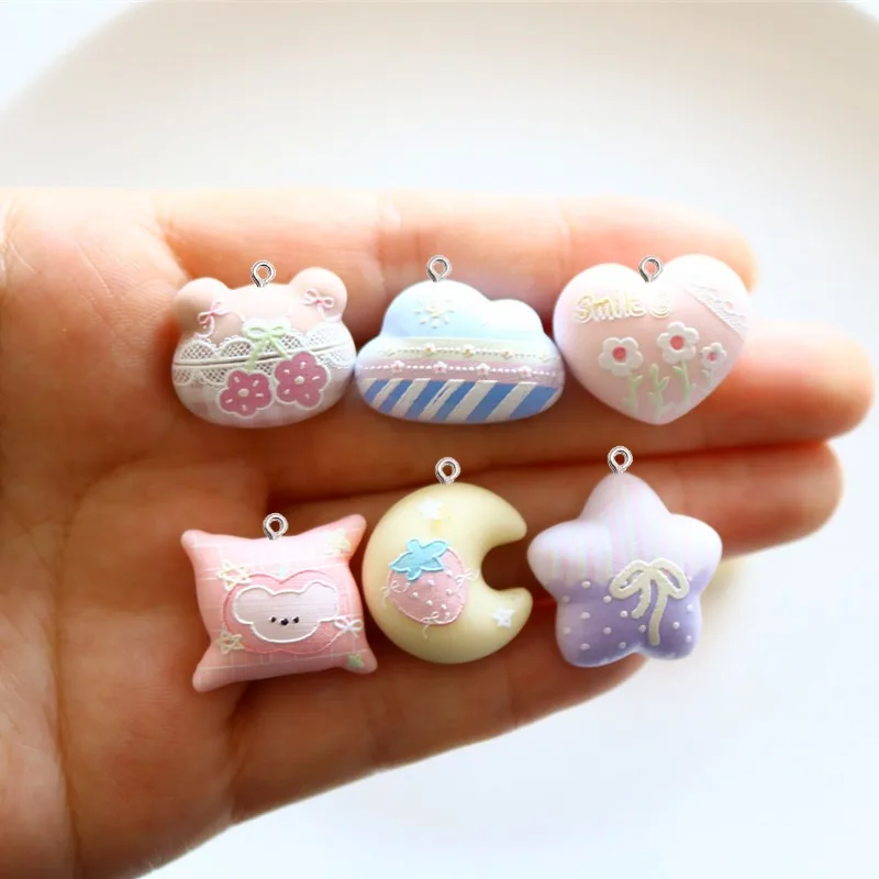 10Pcs Kawaii Planar Resin Small Pendants Bear Cloud Moon Heart Hook For DIY Keychain Earring Jewelry Making Craft Accessories