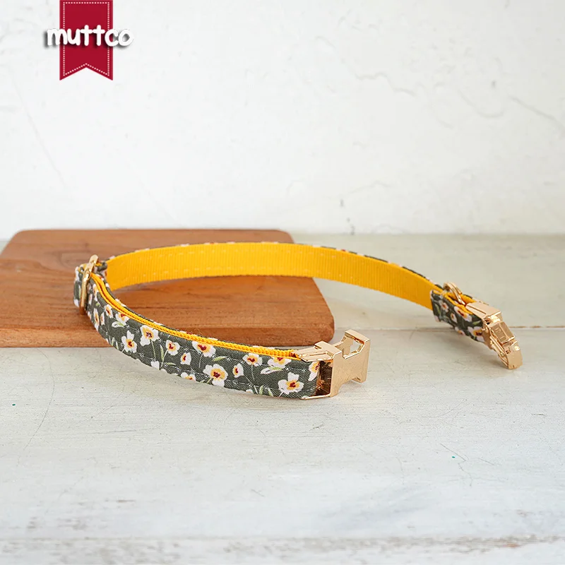 MUTTCO Retail Beautiful Flower Pattern Design Handmade MORNING GREEN PLUMERIA collar Unique Design Cat collar 2 size UCC174