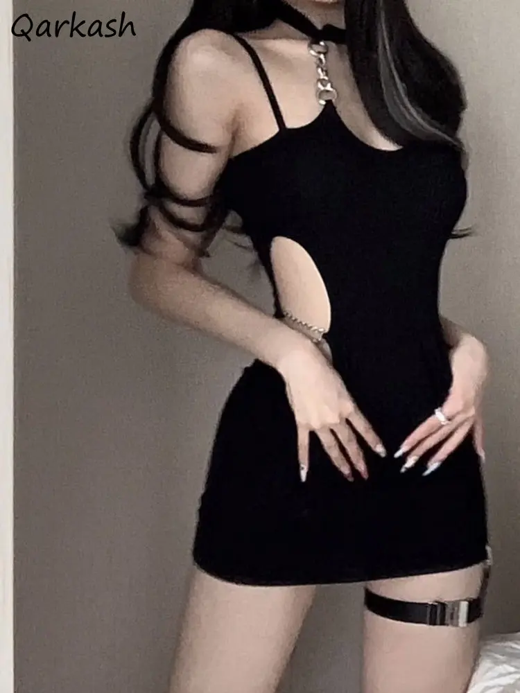 

Sleeveless Dress Women Summer Black Chain Halter Mini Sexy Slim Korean Fashion High Street Backless All-match Mature Mujer Chic