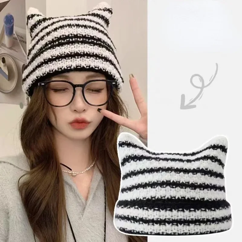 Nowa japońska odzież uliczna Harajuku, czapka beanie, mały diabełek, czapka dziergana w paski, damska, dziewczęca, jesienno-zimowa, urocza czapka z kocimi uszkami.