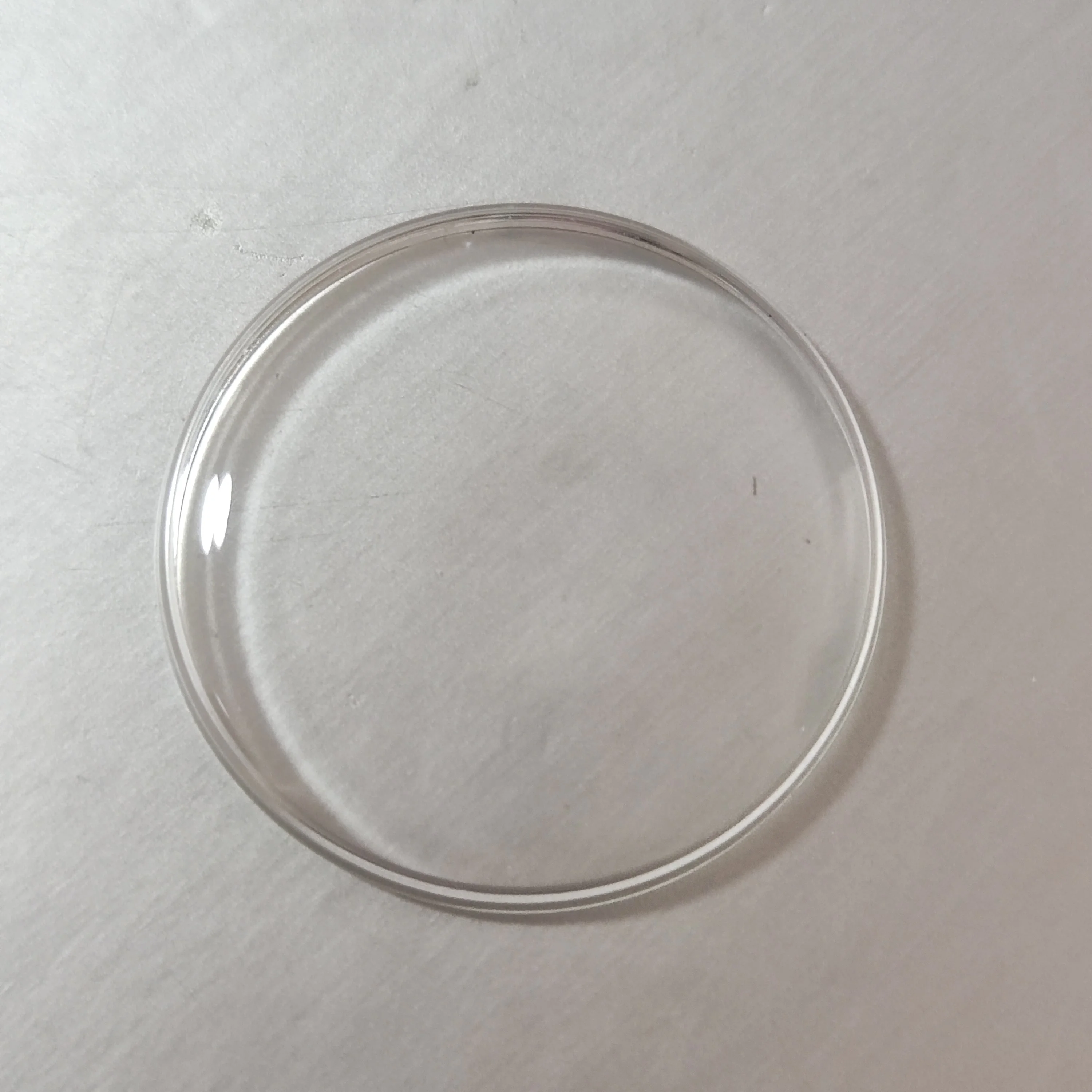 1 Piece Dome Plastic Watch Glass Front Cover Plexiglass Watch Face Cover 28.2mm to 32.2mm Diameter for Wristwatch Repair