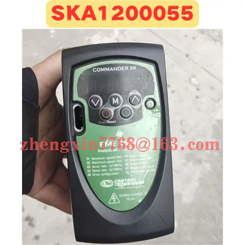 

Преобразователь частоты SKA б/у 1200055 Нормальная функция протестирована ОК