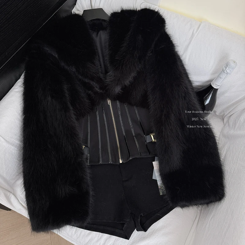デザイナーショートフェイクファーレディースフィッシュボーンコートジップアップ長袖女性用ブラックアウター2025秋冬ファッションレディースストリートウェア