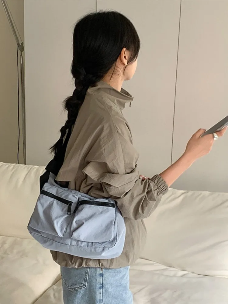 Bolso cruzado informal de nailon para mujer, bandolera cuadrada pequeña versátil coreana con cremallera, bolso de hombro sólido para estudiantes de viaje, novedad de 2024