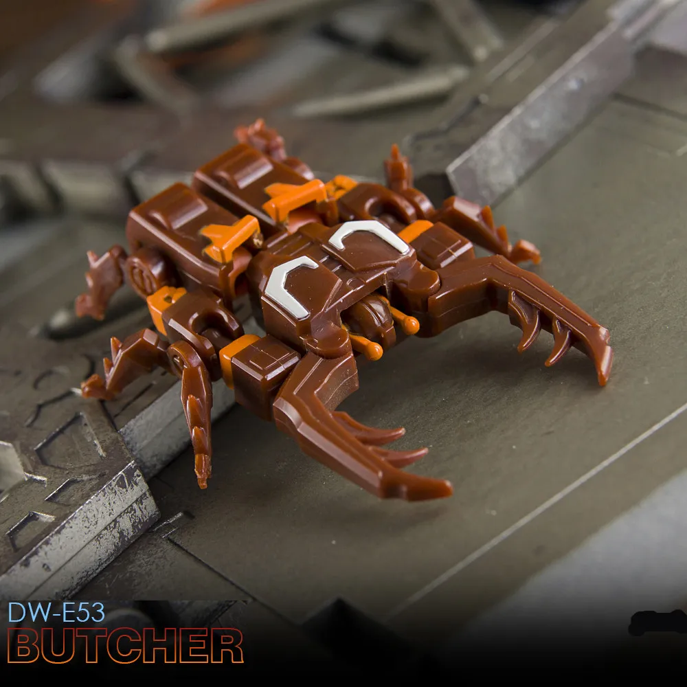 新しいドクター・ウー変身 DWE49Y-E53 DWE51-E52 スーツ小型アクションフィギュアモデル像グッズ誕生日おもちゃギフト