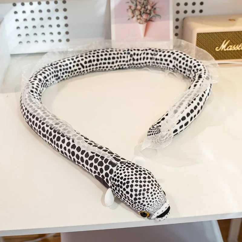 125 centimetri Conger Anguilla Peluche Bambola Carino Realistico Anguila di Mare Peluche Giardino Anguilla Peluche Acquario Souvenir Prop Complementi Arredo Casa Regalo Del Capretto