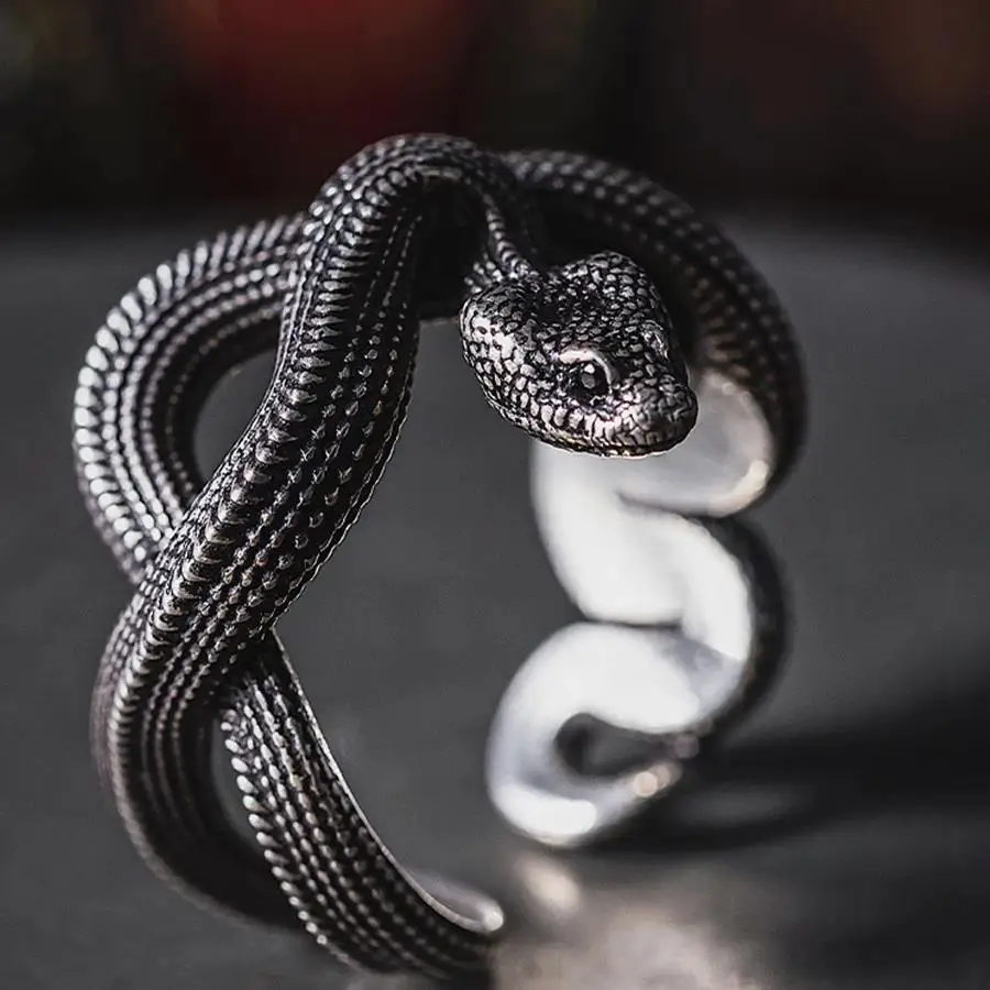 

European and American Fashion The Snake Rings Punk Personality Winding Snake Cross Rings Jewelry Wholesale