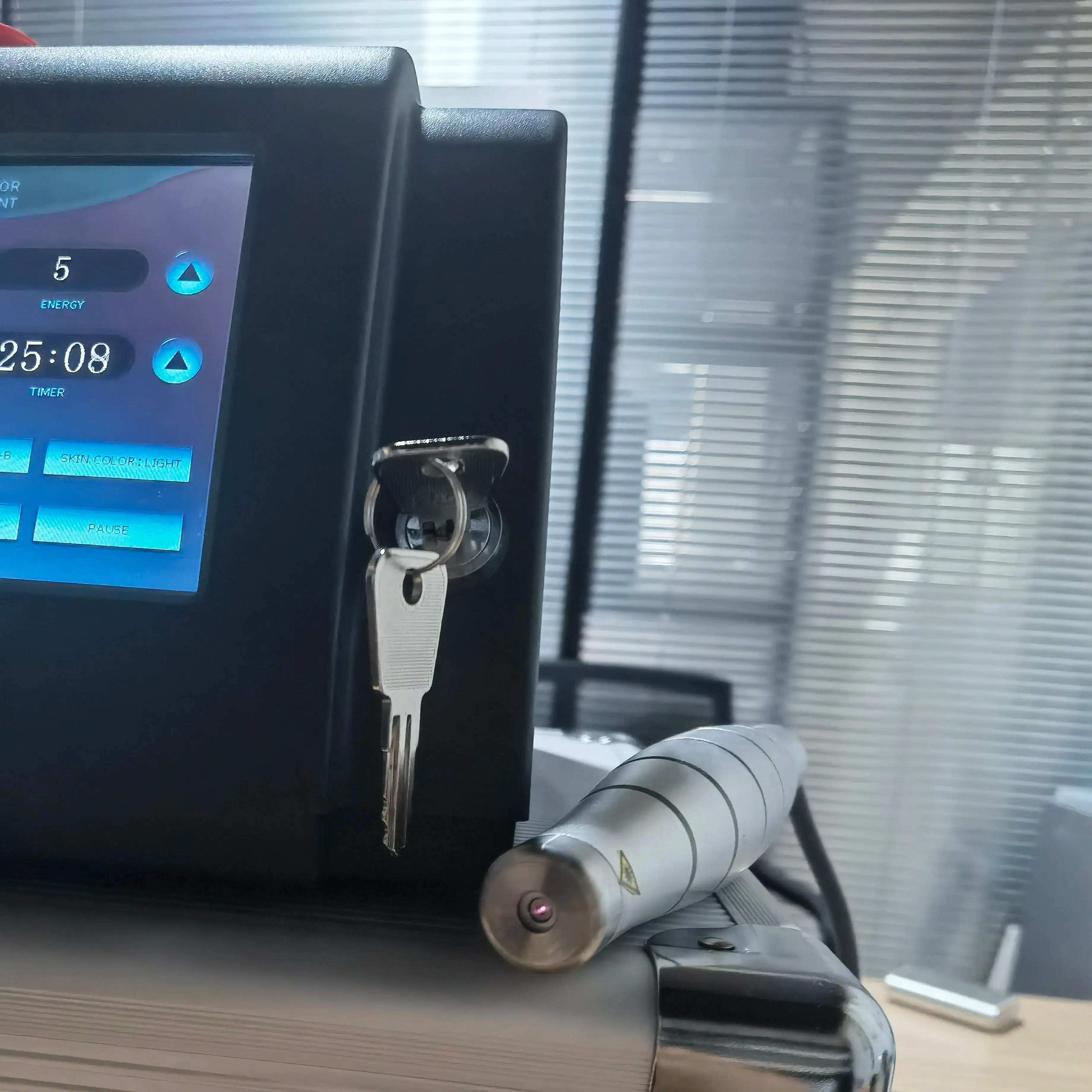 

Инструмент для облегчения боли в холодной лазерной ручке HLKGO от артрита, тендинита, запястного туннеля