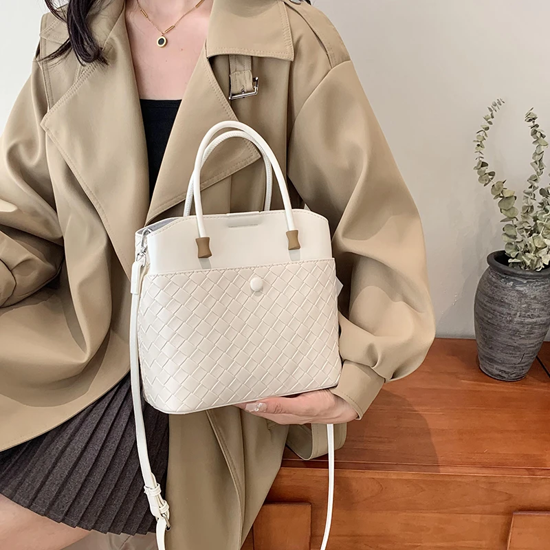 

Famous Designer Women's Crossbody Bag, Leather Shoulder Handbag In Brown Color, Luxury Brand Popular Classic Elegant