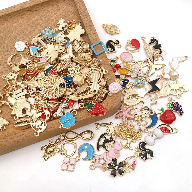 150pcs/lot Zinc Alloy Enamel Gold KC Gold Mix Decoration Charms Pendant for DIY Necklace Bracelet Jewelry Making Findings