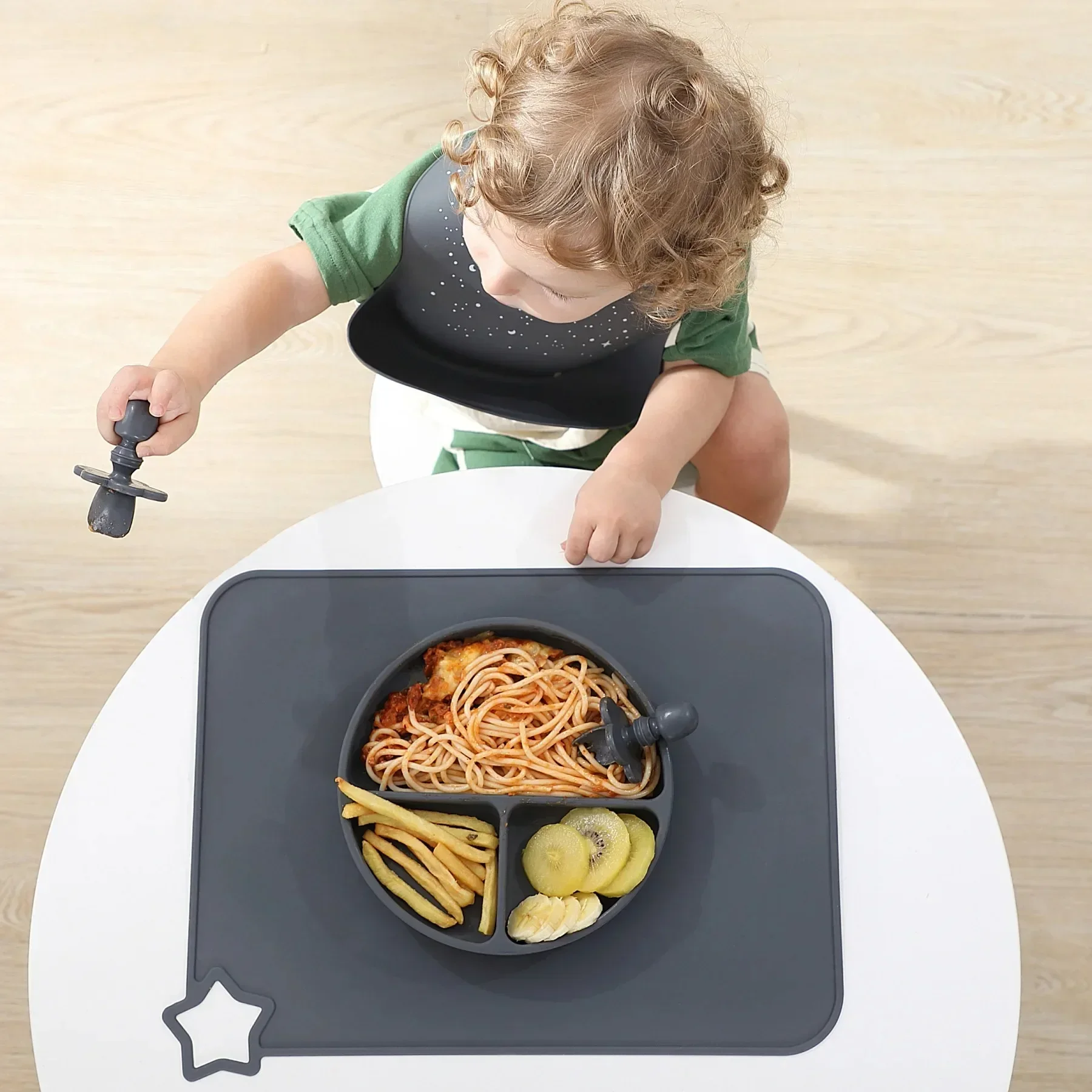 

Children's Tableware Set Baby Complementary Food Training Silicone Meal Plate Set Strong Suction Cup Anti Drop Bowl Fork Spoon