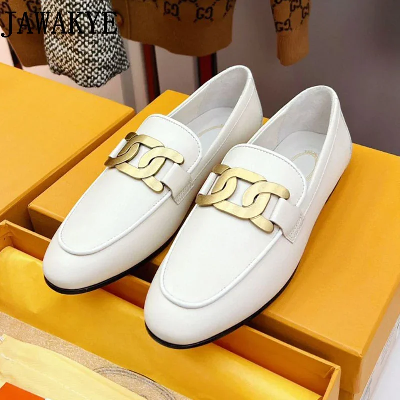 

Metal Buckle White Black Leather Shoes British Retro Flat Heel Oxfords Office Ladies Career Shoes Women Loafers