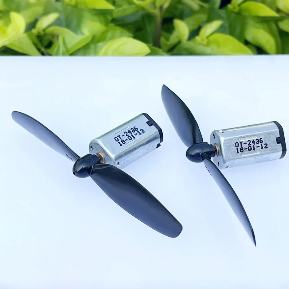 A Pair N30 Motor with Propeller Ultra-high Speed DC 3V-3.7V 30000RPM Micro Mini Motors  Electric Four-axis Aircraft RC Drone