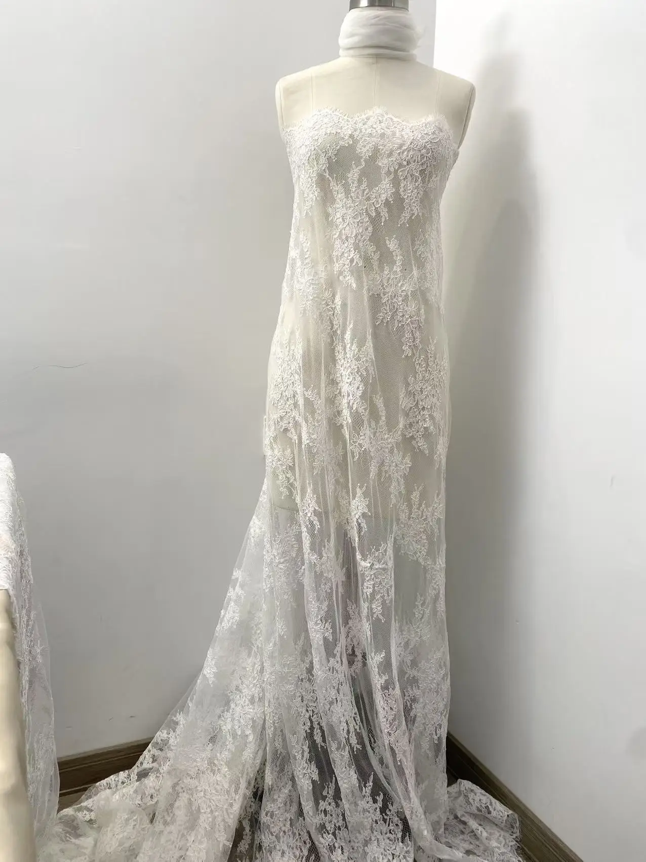 3M  Ivory  Alencon Lace Fabric with Eyelash,Corded Chantilly Lace for Bridal Gown, Wedding Dress