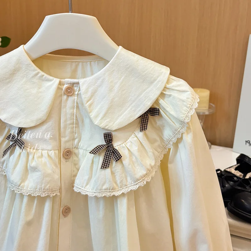 

Girls' Spring and Autumn New Shirt with Bowknot and Lace Trim, Trendy and Versatile Fashion Top for Baby Girls