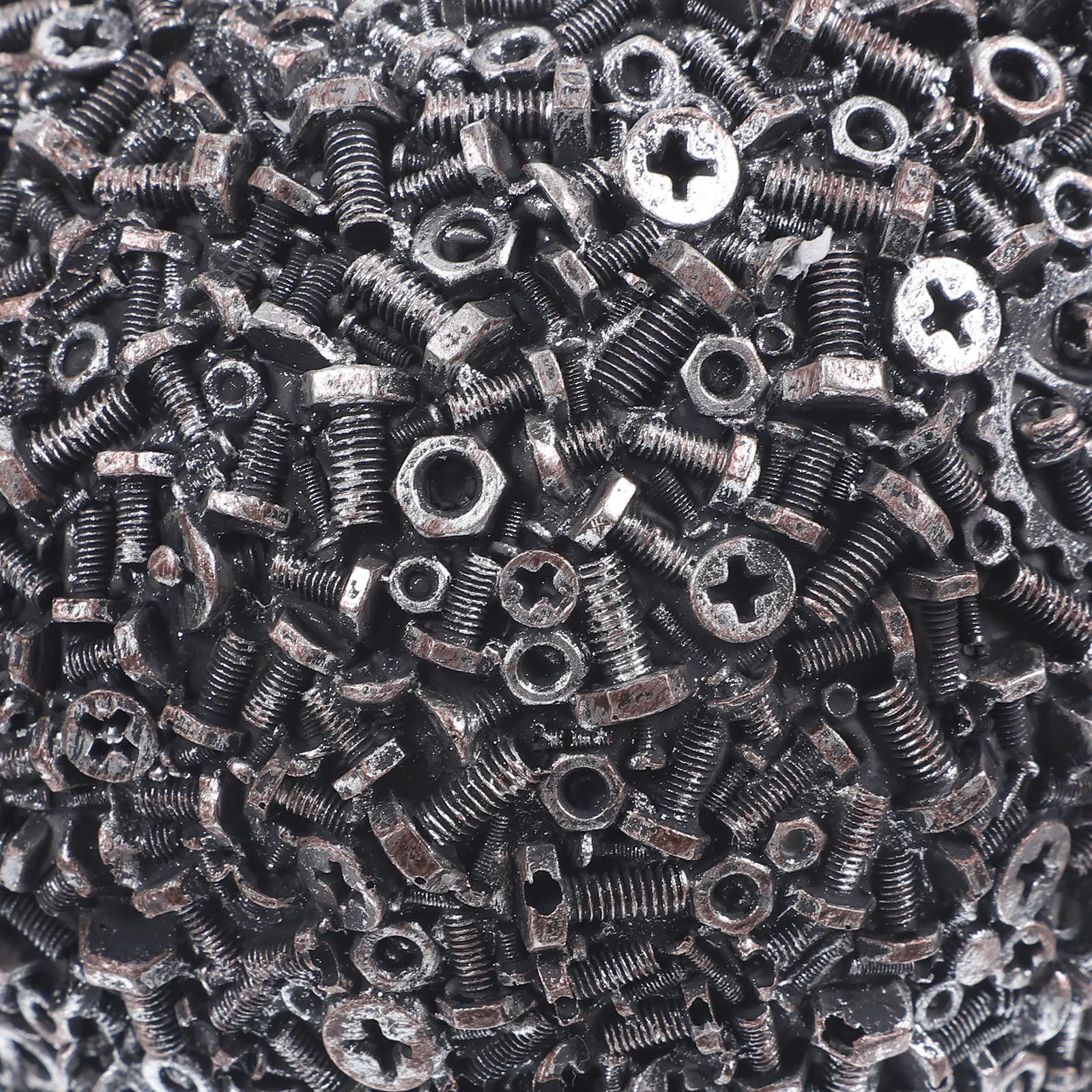 

Scared Halloween Skull Resin Made Horror Party Decor Haunted House Prop Artificial Bone Adornment for Indoor Outdoor Display