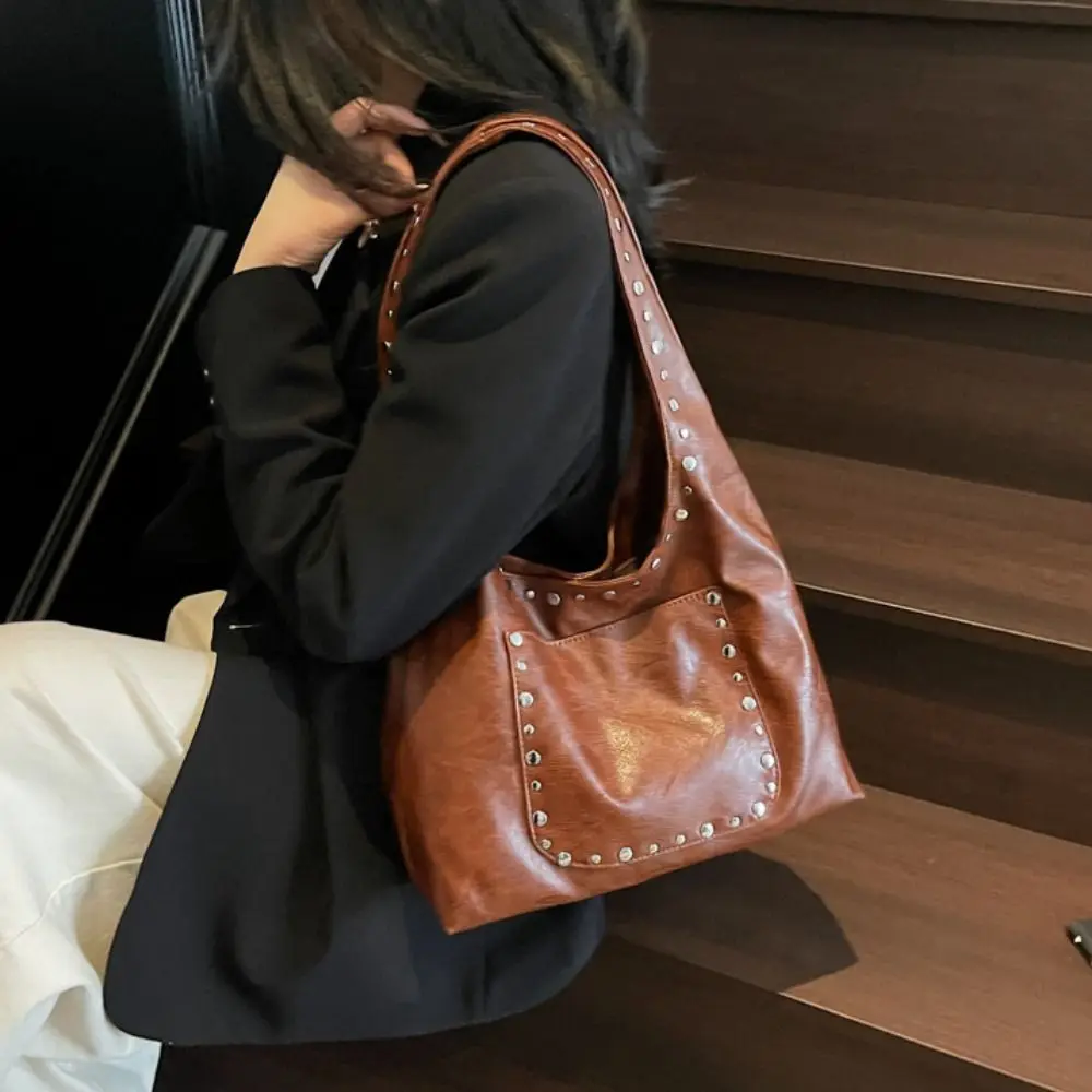 

Portable Y2K Retro Rivet Shoulder Bag Oil Wax Leather Multi-pocket Motorcycle Bag Fashion Korean Locomotive Pack Shopping