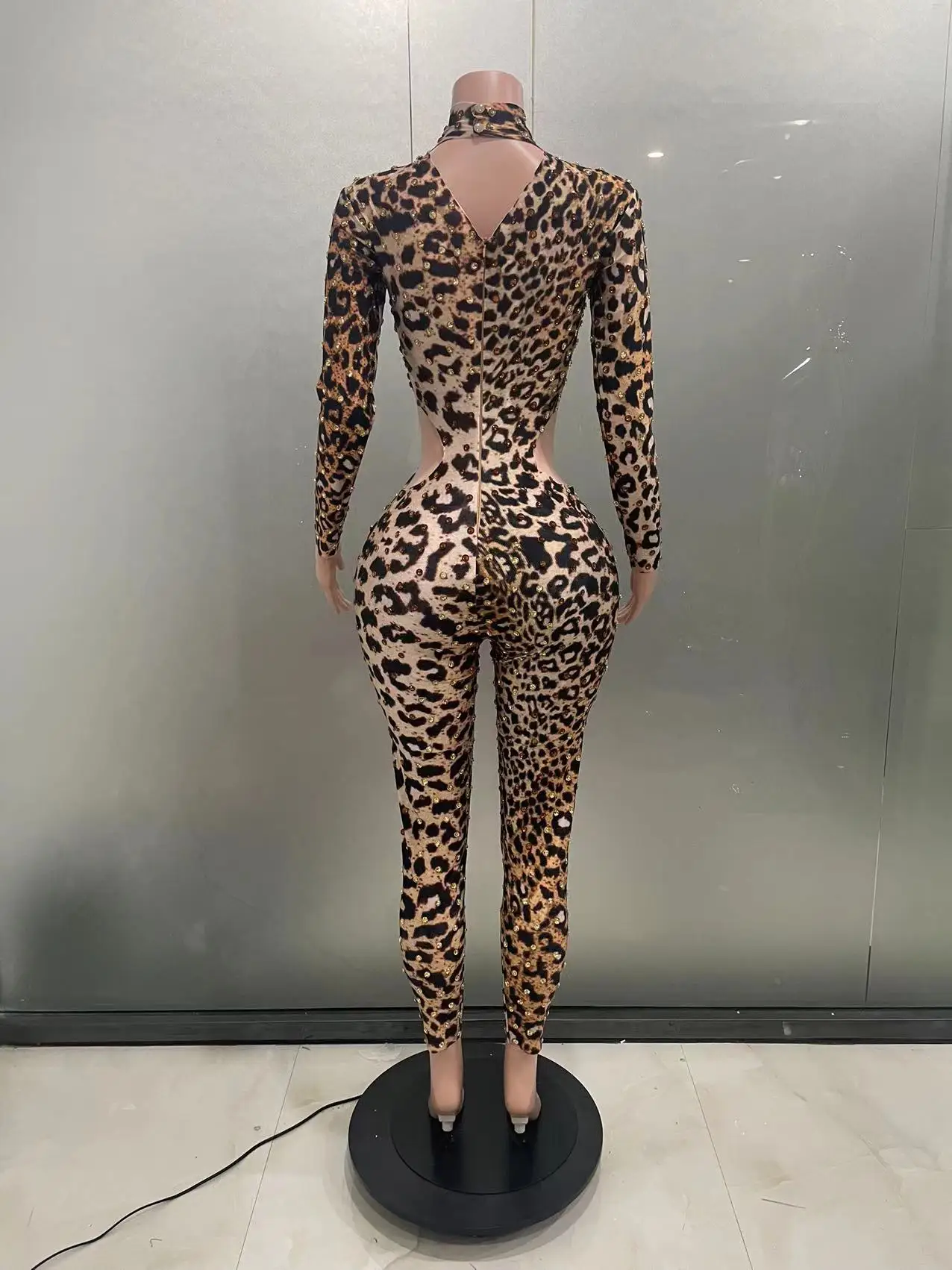 Stok tahap seksi Leopard emas Rhinestones Bodysuit spandeks berongga pinggang pakaian Jumpsuit pesta ulang tahun kostum tari