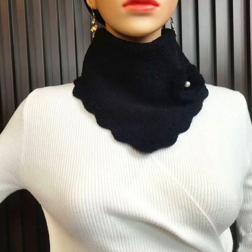 Fashion Crochet Flower Women Knit Triangle Scarf Solid Color Neckerchief Wavy Edge False Collar Detachable Windproof Neck Warmer