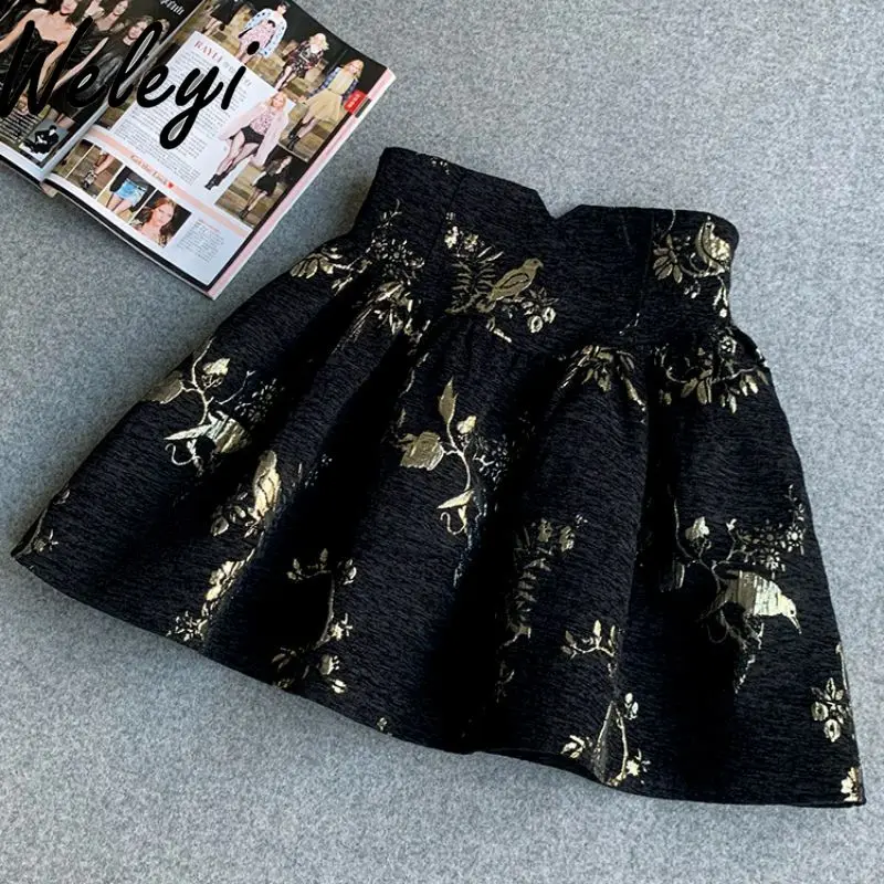 

Black and Gold Jacquard Puffy Umbrella Skirt High Waist A-shaped Skirts Women's 2025 Autumn New woman Jacquard Short Puffy Skirt