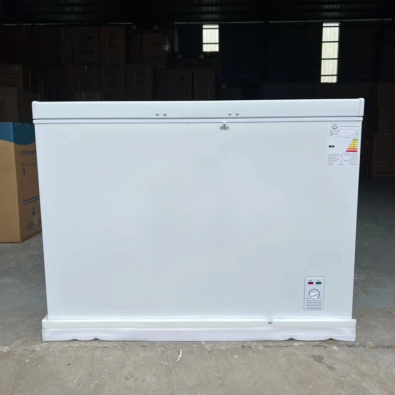 New Deep Chest Freezer White Color 320L Turbo Fast Outside Condenser With Glass Sliding Door/Light/