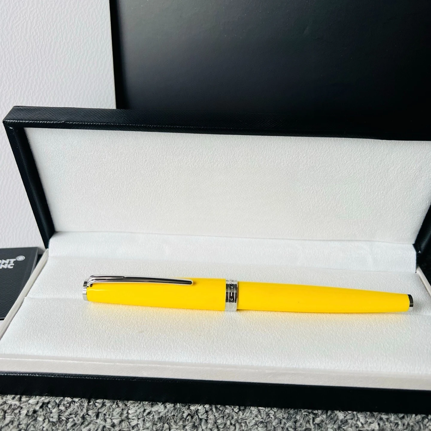 nuevas-plumas-estilograficas-boligrafo-de-metal-duradero-boligrafo-de-escritura-suave-para-trabajo-de-oficina-boligrafo-de-regalo-de-lujo-suministros-de-papeleria-de-alta-calidad