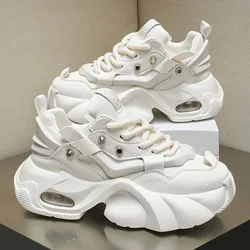 Men Chunky Sneakers Platform Shoes Outdoor Comfortable Sports Shoes for Men Lace Up Tennis Shoe New Height Increasing Male Shoes