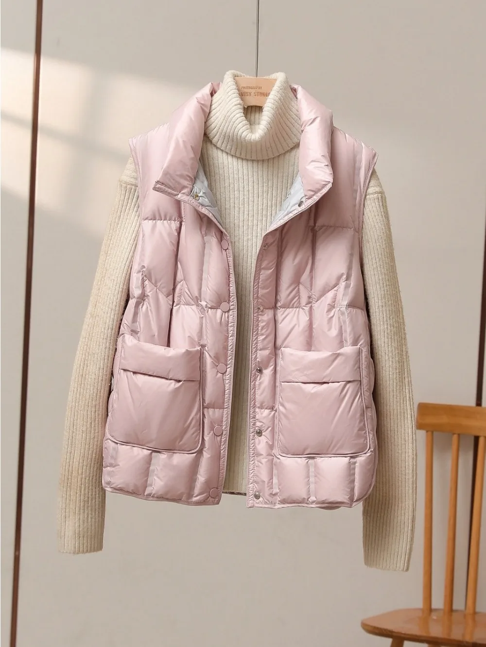 2024 New Fashion  Autumn Winter Women Ultra Light Waistcoat Duck Down Jacket Vest Female Stand Collar Sleeveless Puffer Coat