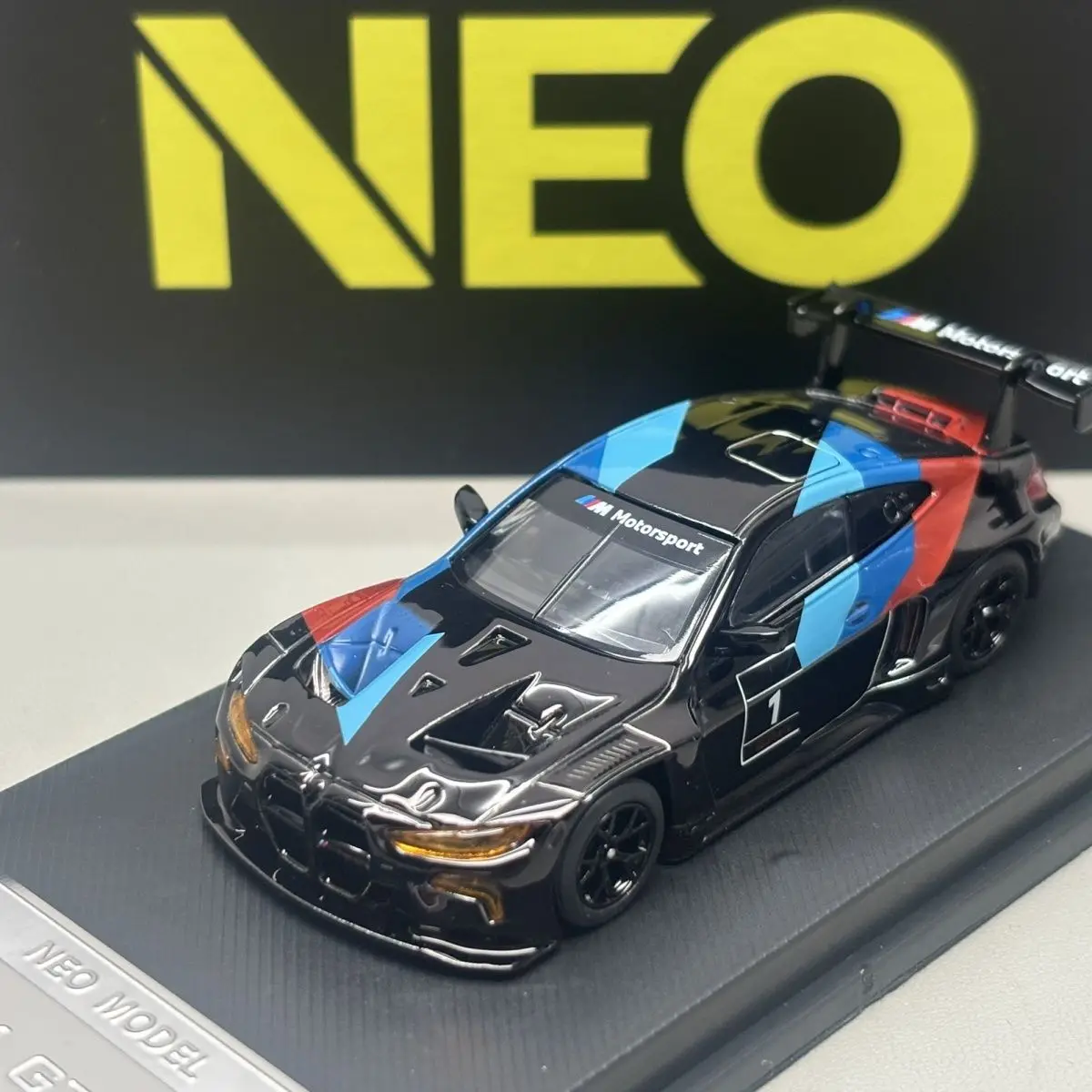 NEO MODEL 1/64  M4 GT3 レース仕様 新品未使用 Neo Bmw M4 Gt3 Motorsport Livery Electroplated Black No.1 1:64