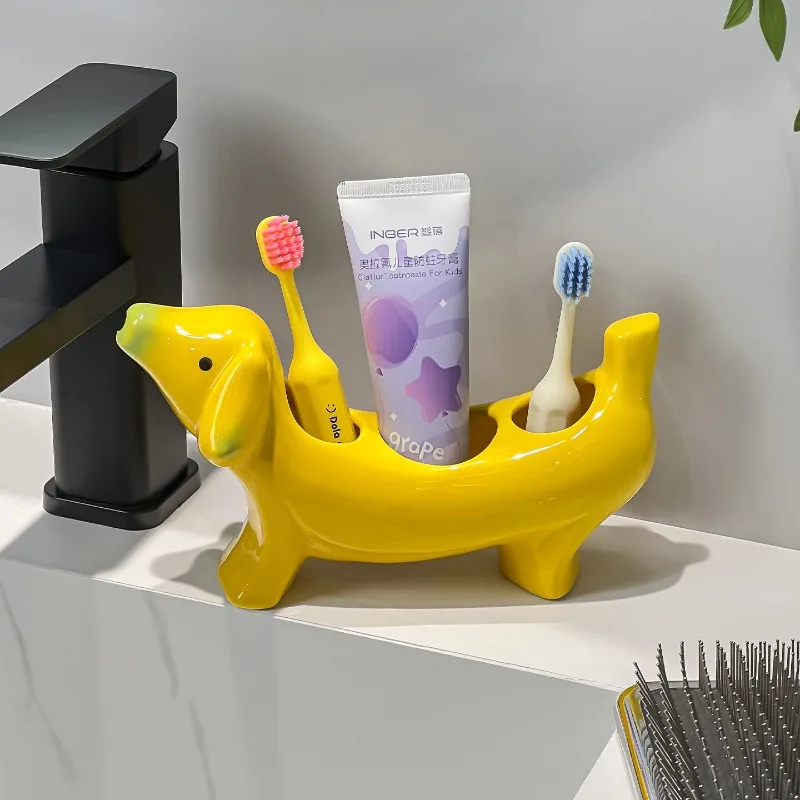 

European Style Ceramic Banana Toothbrush Holder Bathroom Storage Tray Home Use Ceramic Soap Dish Bathroom Decor Accessories New