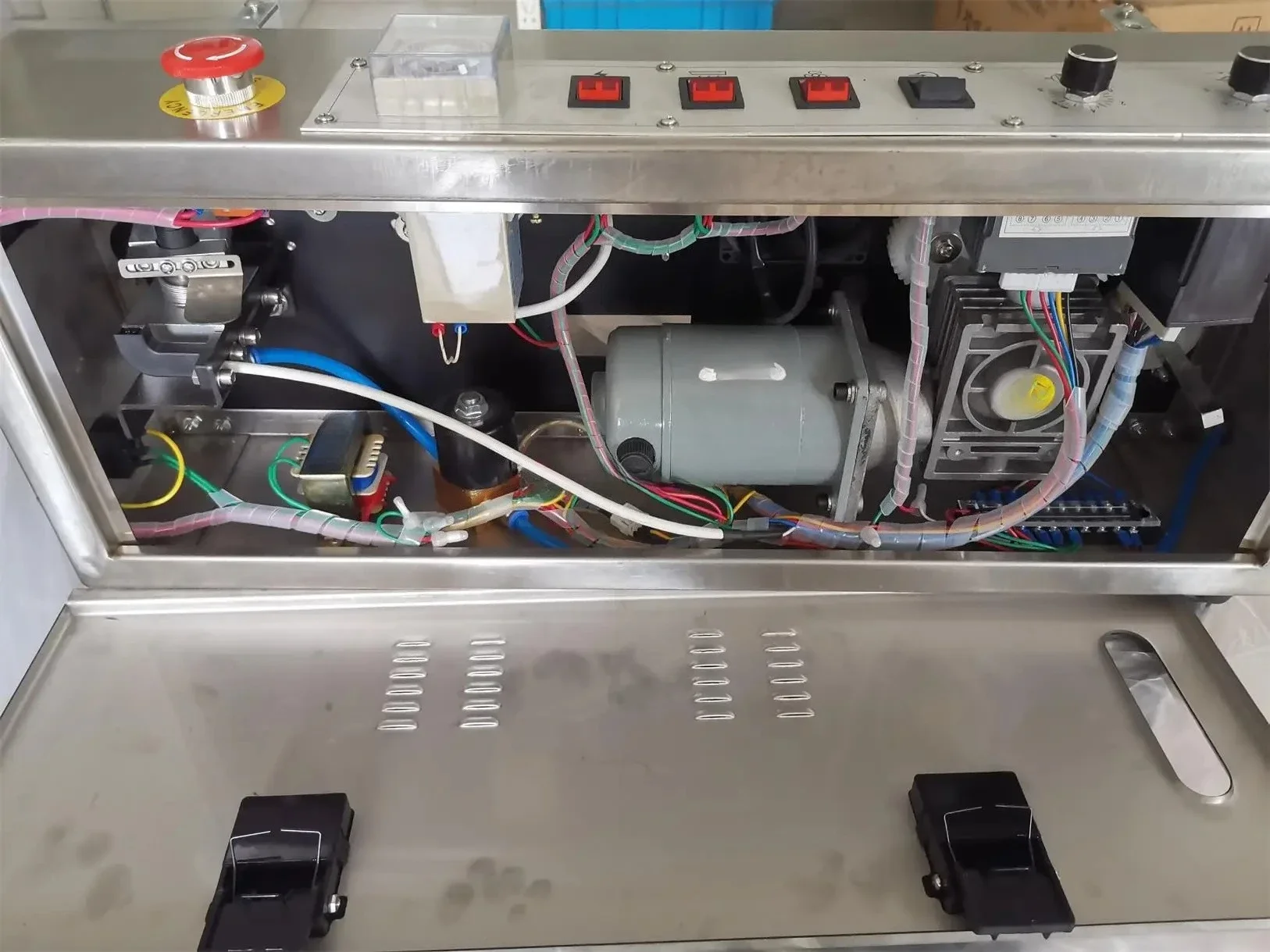 Continuous Band Sealer 980CD, Nitrogen Flushing Sealing Machine for Food