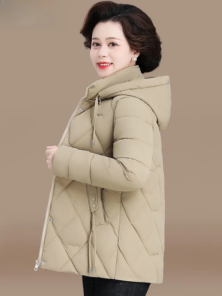 

Модная короткая пуховая куртка для женщин среднего возраста, осенне-зимняя теплая хлопковая одежда, пальто для мам старше 50 лет