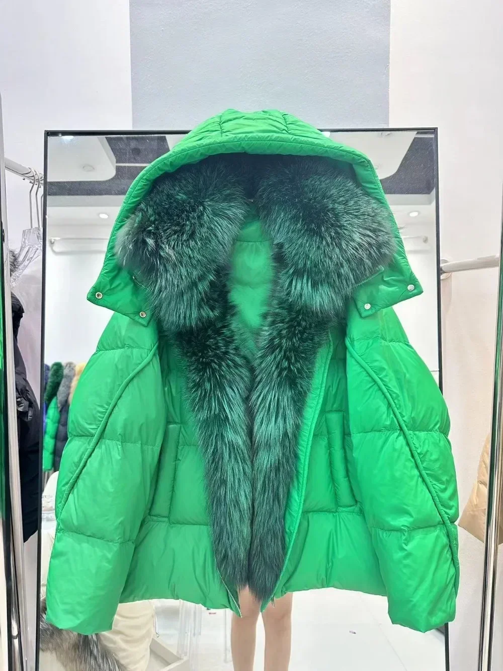 2025 Winter Fashion Casual Real Fox Fur Coat White Duck Down Jacket Women Warm Hooded Real Fox Fur Front Flap Down Coat Female